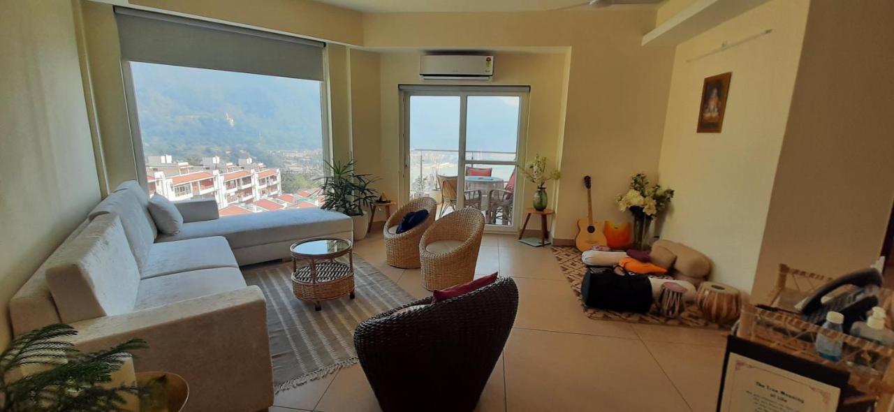 Golden Healing Journeys Homestay Rishīkesh Exteriör bild