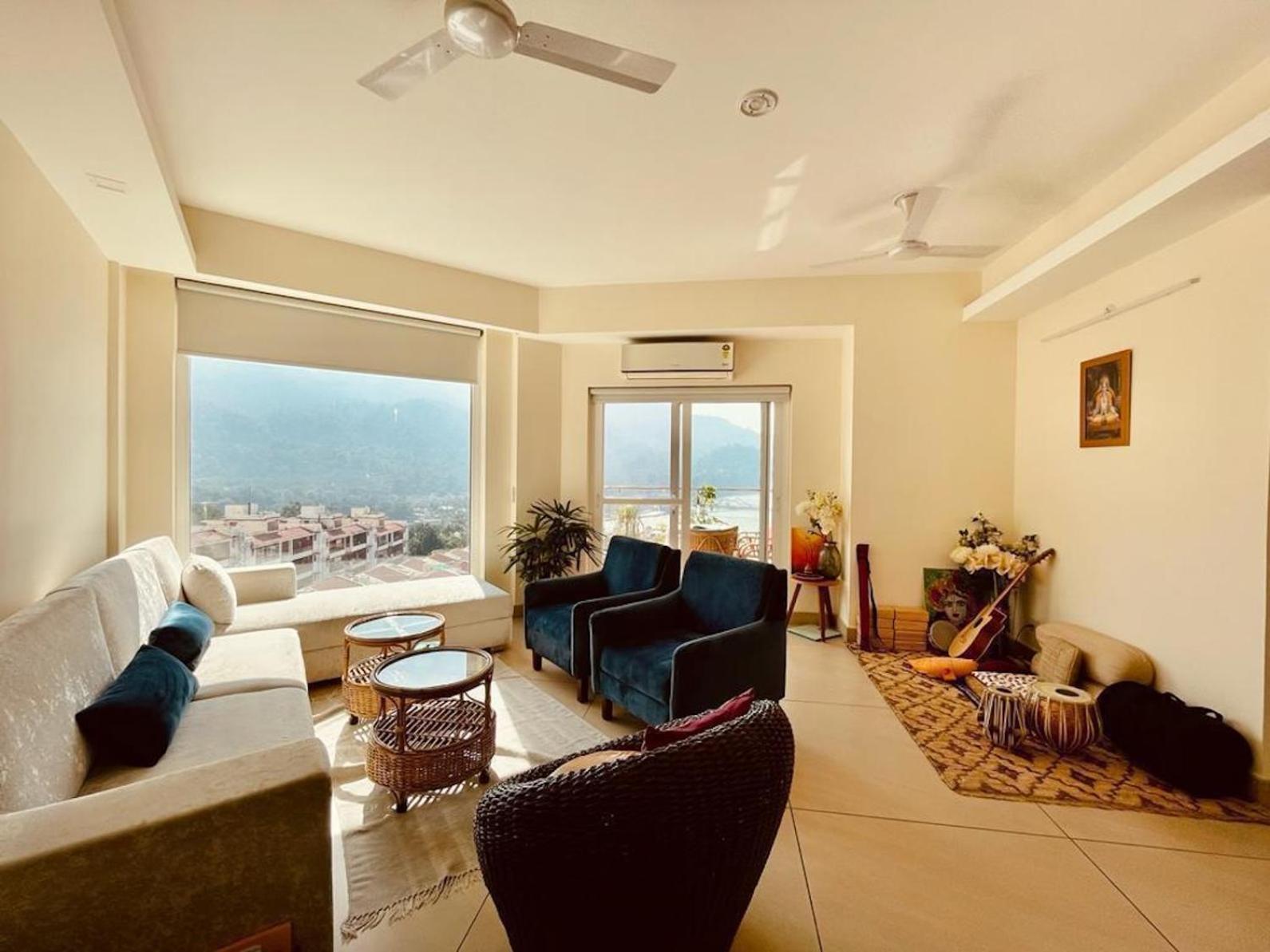 Golden Healing Journeys Homestay Rishīkesh Exteriör bild