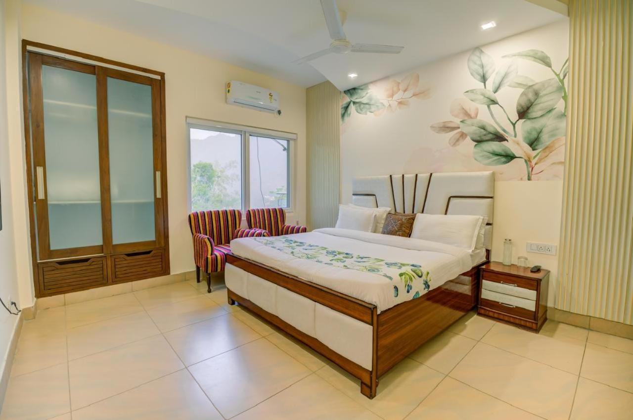 Golden Healing Journeys Homestay Rishīkesh Exteriör bild