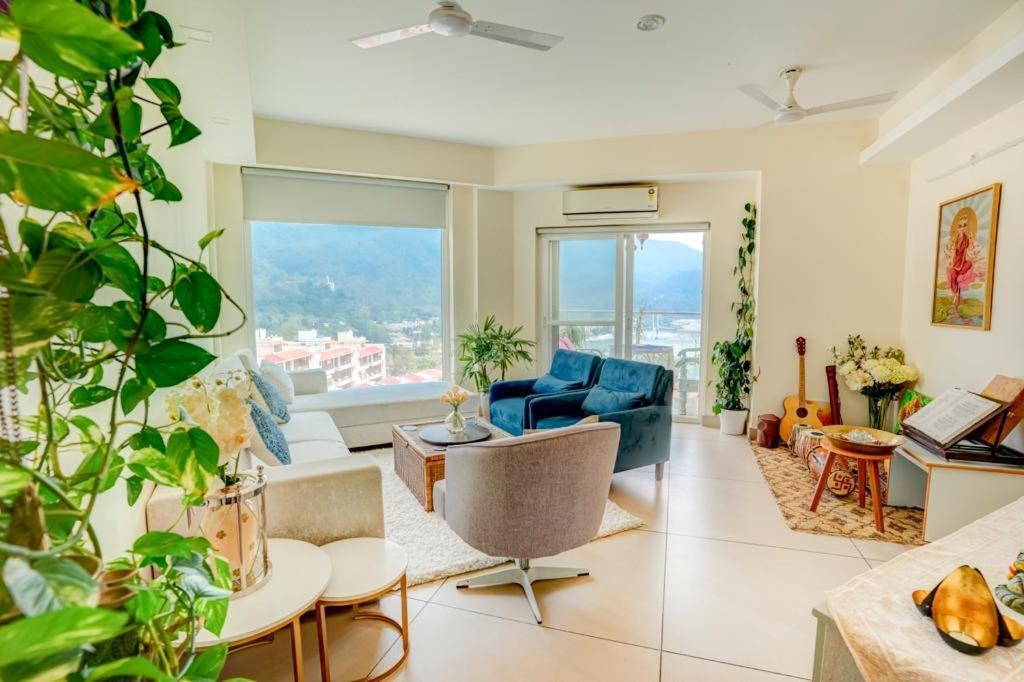 Golden Healing Journeys Homestay Rishīkesh Exteriör bild