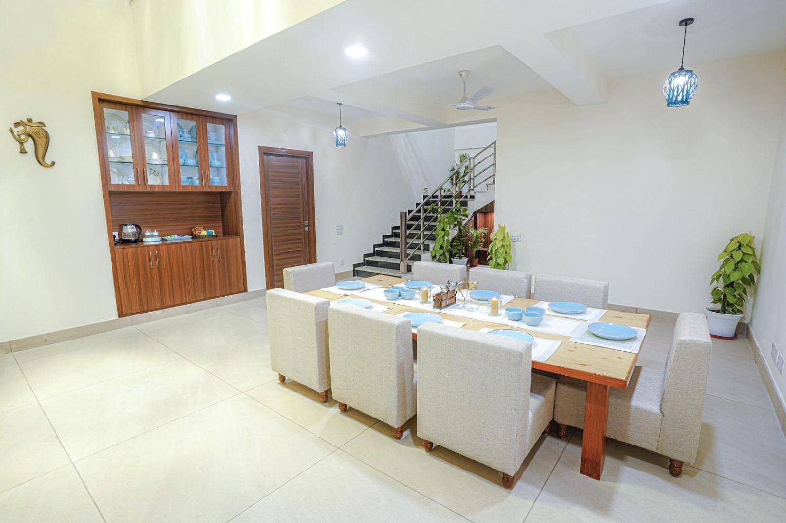 Golden Healing Journeys Homestay Rishīkesh Exteriör bild